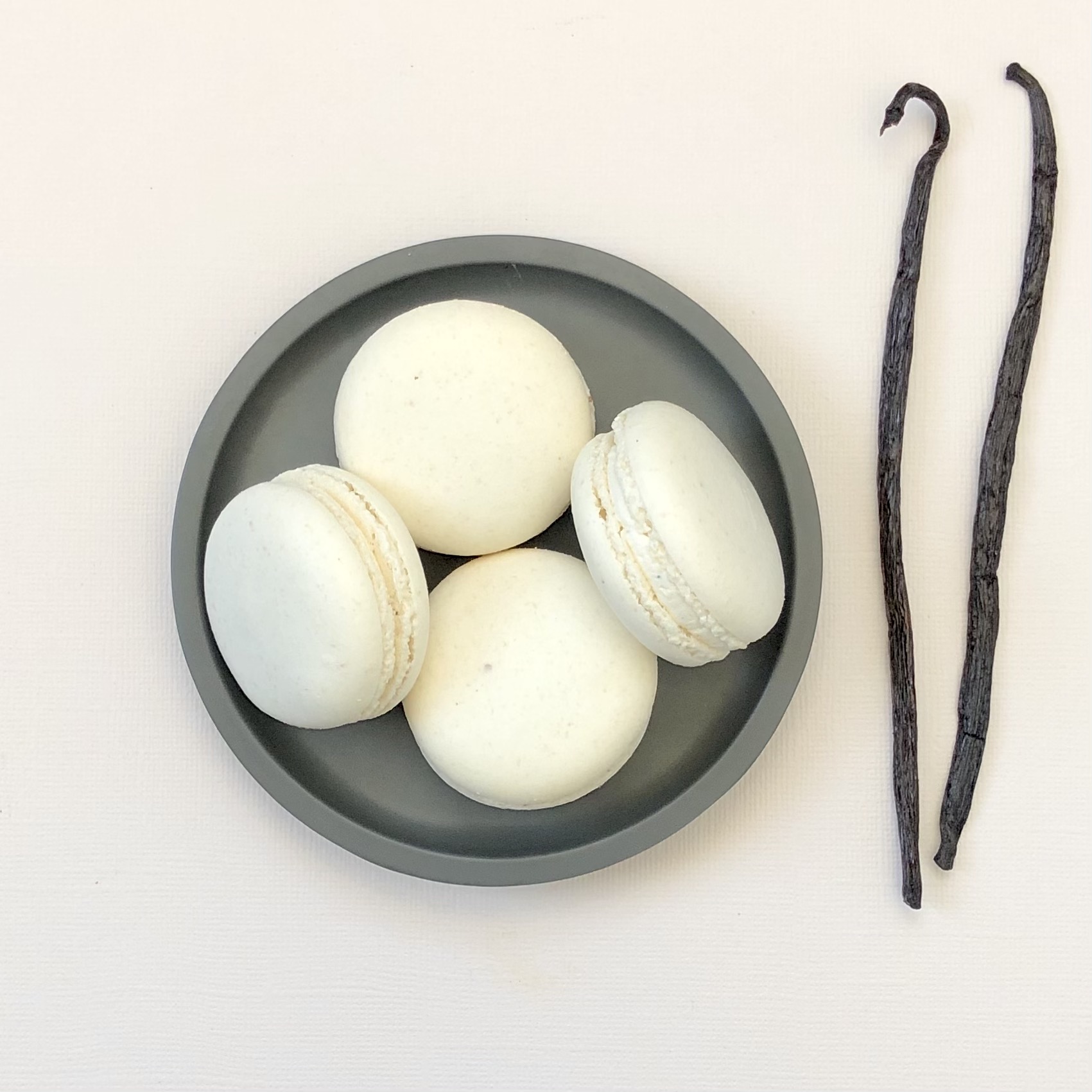 Vanilla Bean Macaron Vanilla Bean Macaron